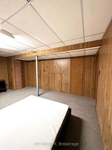 For Lease - 10 Harringay basement Crescent, Toronto, Ontario - Photo 4