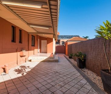 Spacious 3 x 1 in Yokine! - Photo 5