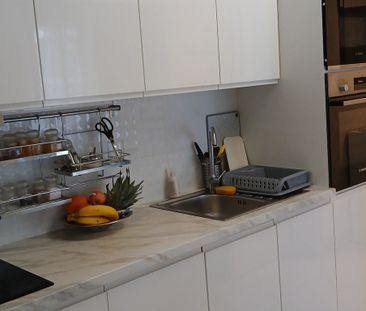 mazowieckie, Warszawa, Wola, Aleja Prymasa Tysiąclecia - Photo 6