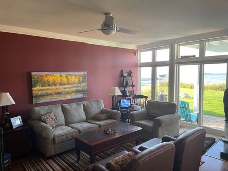 For Lease - 850 Suncrest Circle, Collingwood, Ontario - Photo 3