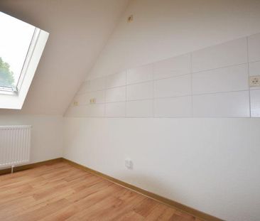 Charmante und großzügige Dachgeschosswohnung! - Photo 5