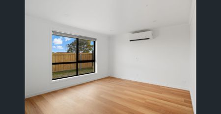 Neat, Modern 3-Bedroom Unit in a Quiet Location - Photo 5