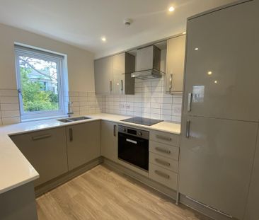 2 bedroom apartment to rent - Photo 5