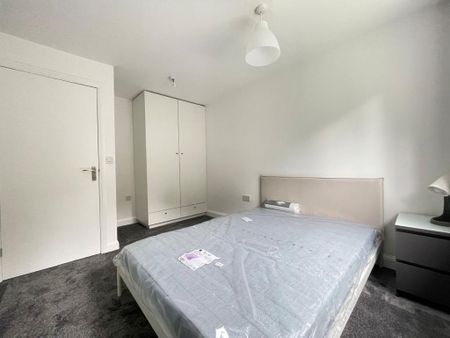 4 bedroom house to rent - Photo 2
