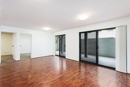 6/1 Pine Street, Chippendale - Photo 2