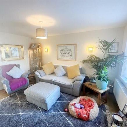 2 bedroom house to rent St. James Close, Hanslope, Milton Keynes, MK19 - Photo 1