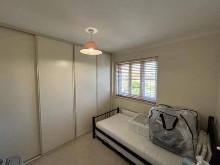 3 bedroom semi-detached house to rent - Photo 4