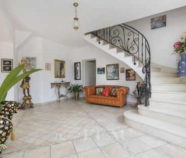 Location maison, Crespières, 10 pièces, 349.57 m², ref 85152185 - Photo 3