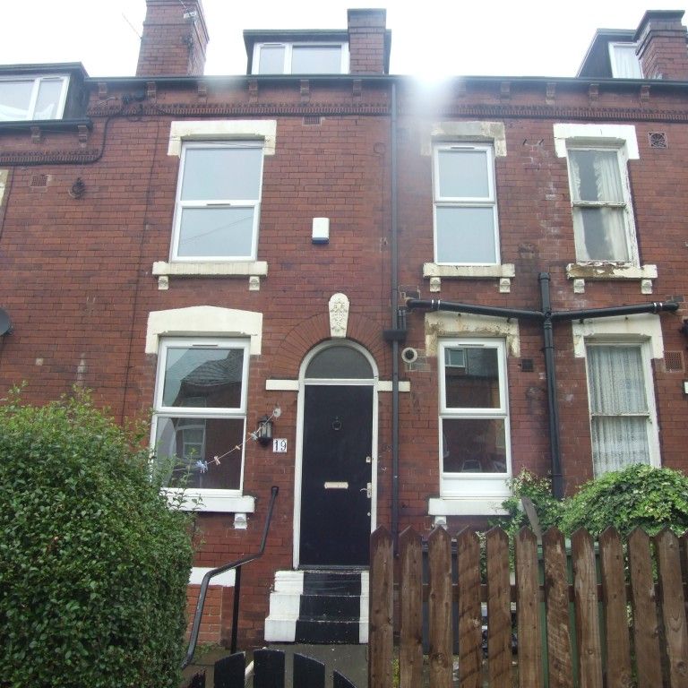 Banstead Street West, Leeds, LS8 5PU - Photo 1