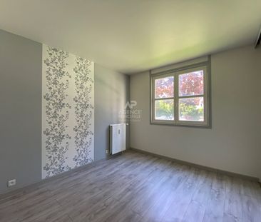 Appartement Cergy 3 pièce(s) 77.90 m2 - Photo 3