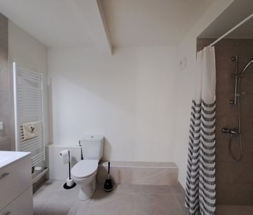 Location Appartement 2 pièces 42m² LA CHAPELLE ST LUC 10600 - Photo 6