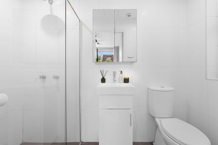 FURNISHED STUDIO - Photo 5