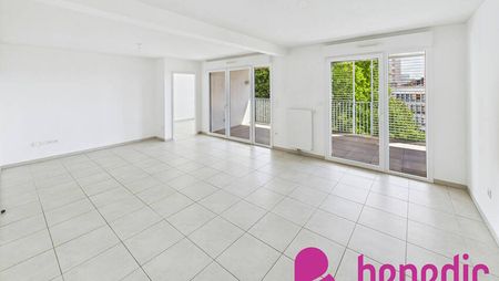 LOCATION THIONVILLE F5 CUISINE EQUIPEE TERRASSE DEUX CAVES DEUX PARKING - Photo 2