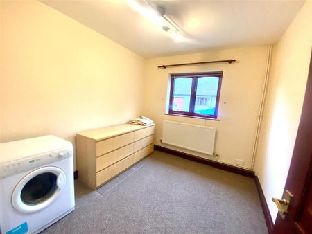 3 bedroom barn conversion to rent - Photo 4