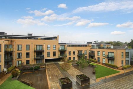 2 bed Flat for rent - Photo 4