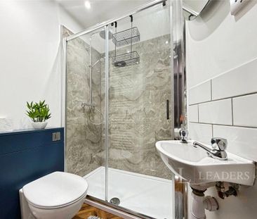 House share to rent - Photo 2