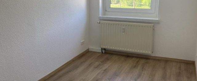 Himmlische Dachwohnung in herrlicher grüner und ländlicher Umgebung! - Foto 1