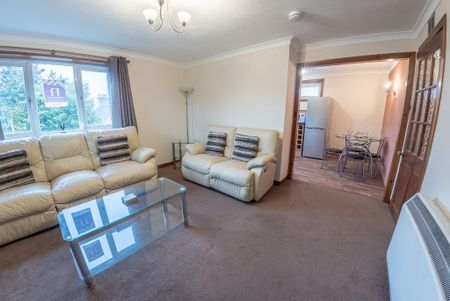 1 bedroom flat to rent - Photo 2