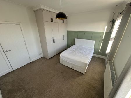 Broadfield Road, Manchester, M14 - Photo 4