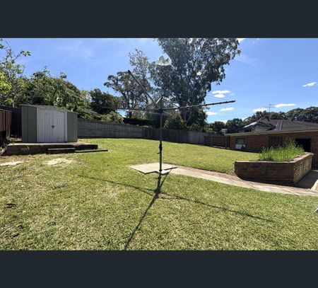 37 Neptune Street, Dundas Valley, NSW 2117 - Photo 2