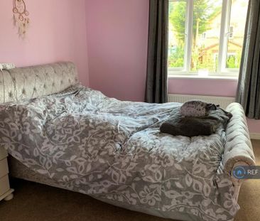 2 bedroom semi-detached house to rent - Photo 3