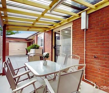 Prime Location and Space For All! - Photo 5