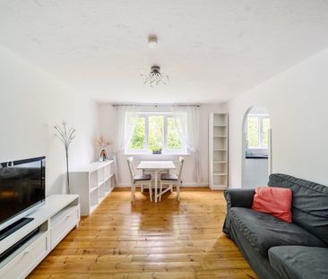 2 bedroom flat to rent - Photo 5