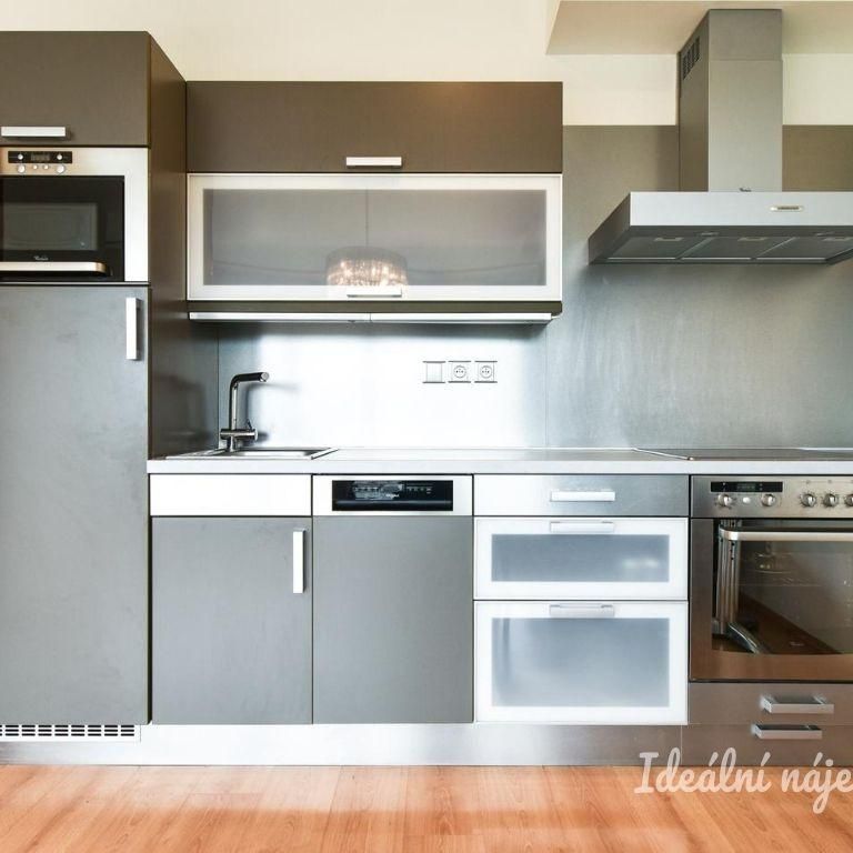 Pronájem bytu 2+kk 44 m2 - Fotografie 1
