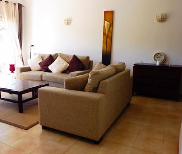 2 Bedroom Apartment For Rent in Marbella, Málaga - Photo 3