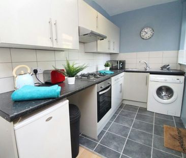 Pickmere Road, Sheffield, S10 - Photo 2