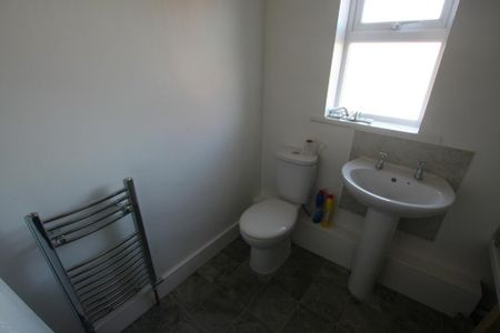 4 bedroom house share to rent - Photo 4