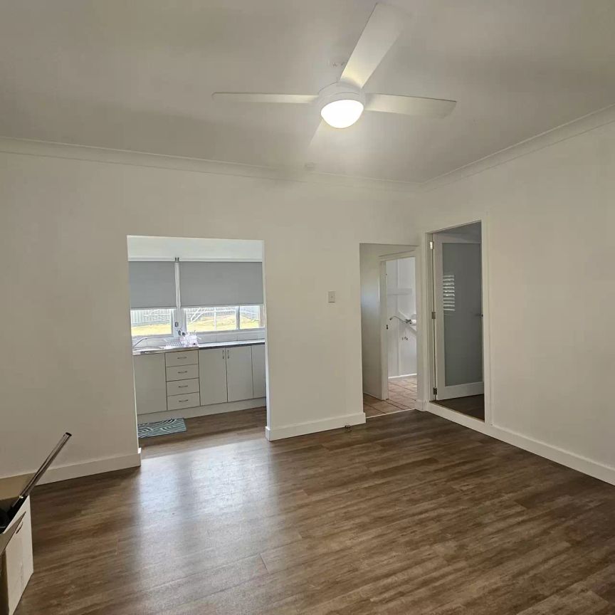 CBD Cottage - Photo 1