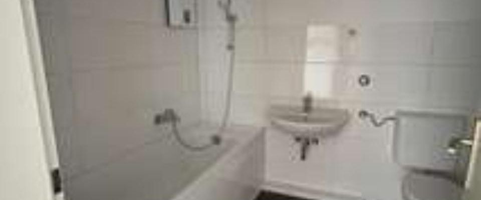 *2 Monate Kaltmiete frei* Ansprechende Dachgeschosswohnung in ruhiger Lage von Gelsenkirchen - Photo 1