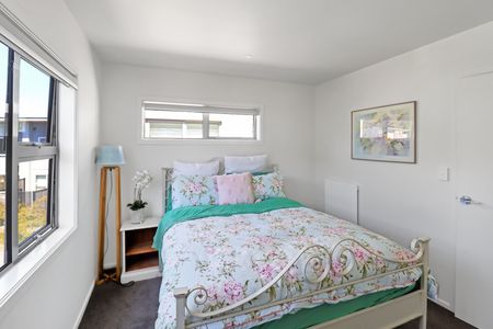 Townhouse Living - Photo 5