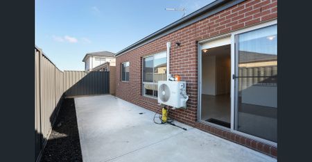 Bright and Easy for the Modern Family - Photo 5