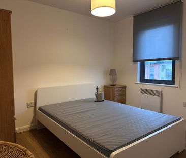 2 bedroom flat to rent - Photo 4