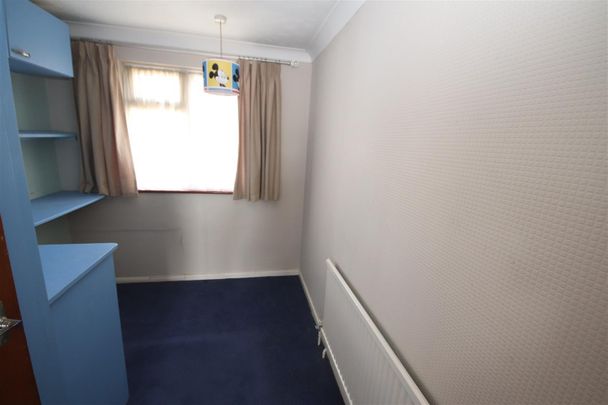 3 bedroom End Terraced to let - Photo 1