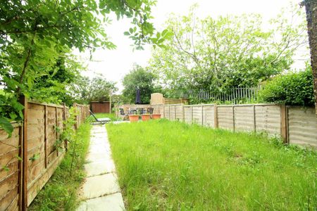 4 bedroom house share to rent - Photo 2