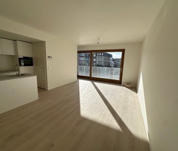Prachtig nieuwbouwappartement met 2 slk, 2 terrassen en parking - Foto 2