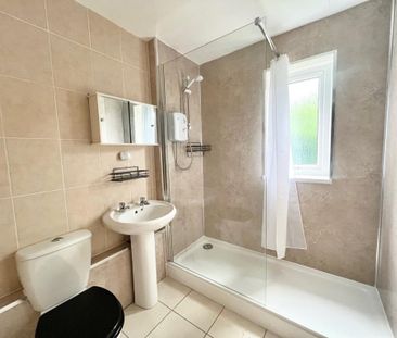 1 bedroom flat to rent - Photo 6