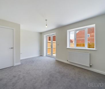 2 bedroom semi-detached house to rent - Photo 2