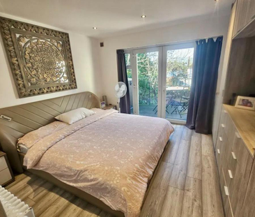 3 bedroom flat to rent - Photo 6