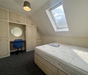 5 bedroom detached house to rent - Photo 3