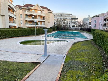 QUARTIER TOISON D'OR : T2 AVEC PISCINE ET PARKING - Photo 4