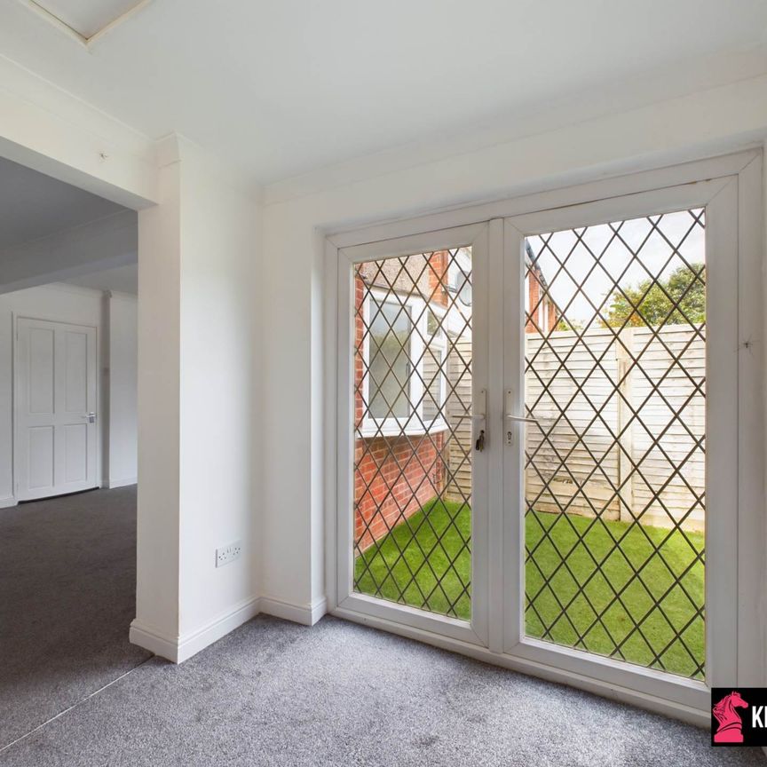 Price £1,200 pcm - Available 01/07/2026 - Unfurnished - Photo 1