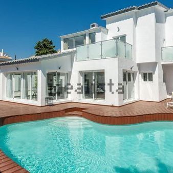 Alquiler de casa o chalet independiente en Paraiso-Barronal - Photo 1