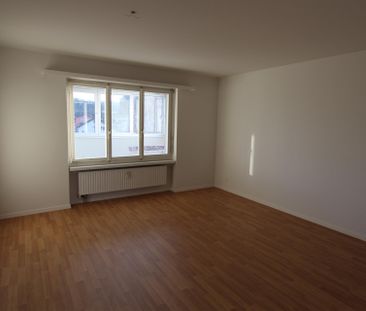 Wunderschöne 3.5 Zimmerwohnung mit tollem Grundriss zu vermieten! - Photo 1