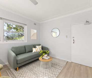 Home For Rent - Photo 4