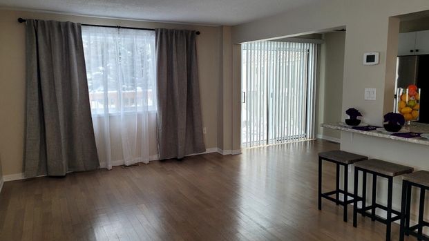 For Lease - 133 Columbia Road, Barrie, Ontario - Photo 1