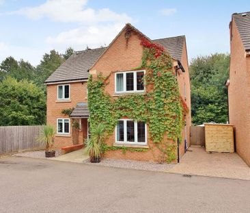 5 bedroom detached house to rent - Photo 3